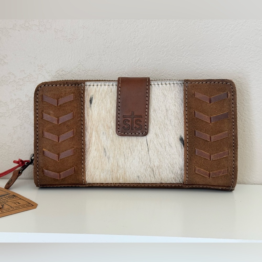 STS Ranchwear Brown and White Wallet
